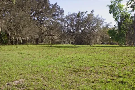 Silent Ridge Drive Tavares FL 32778