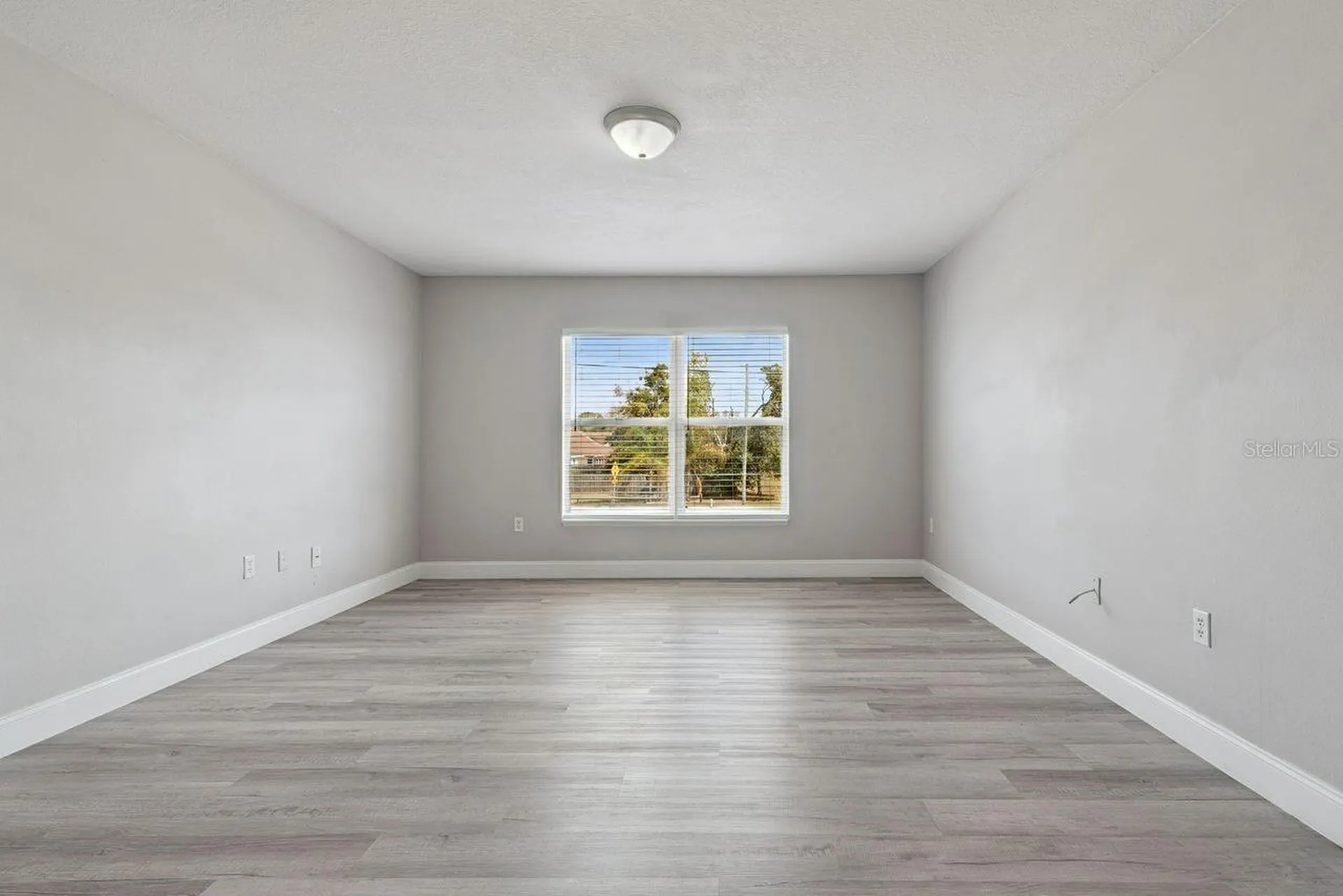 2735 Howland Boulevard Deltona FL 32725