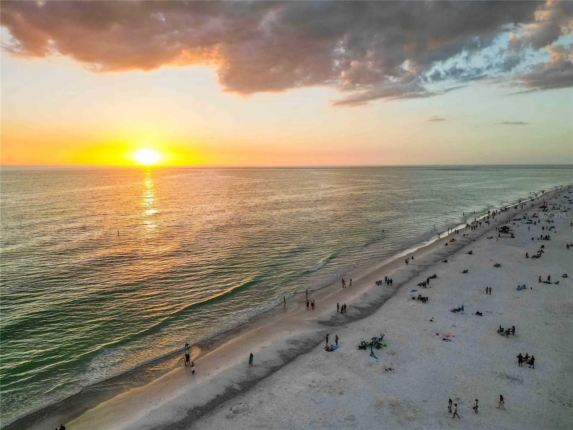 132 Grant Drive Sarasota FL 34236