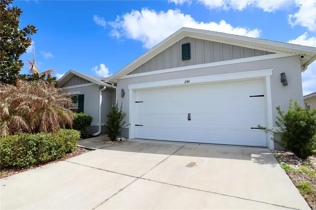 1141 Augustus Drive Davenport FL 33896