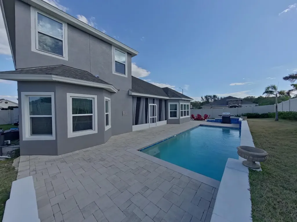 703 Calabria Way Howey In The Hills FL 34737