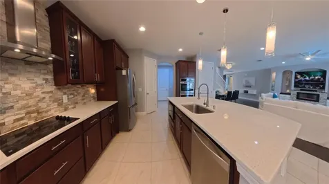 703 Calabria Way Howey In The Hills FL 34737