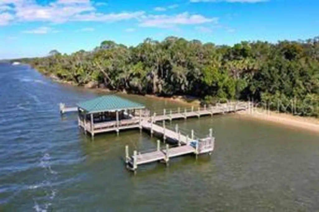41 Los Lagos Boulevard Palm Coast FL 32137