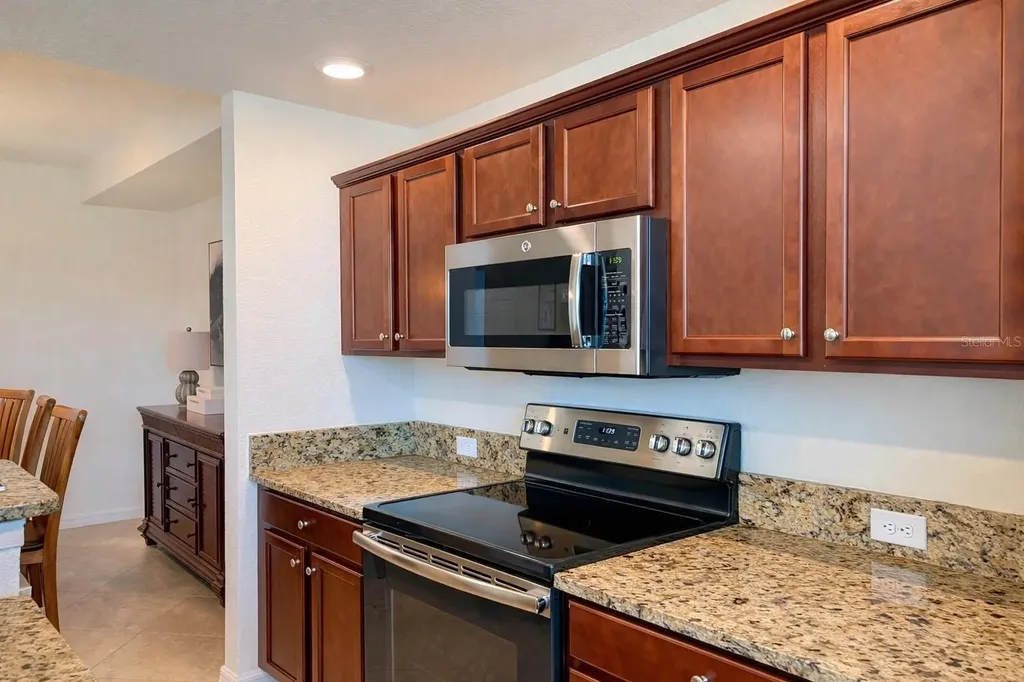 16804 Vardon Terrace Bradenton FL 34211