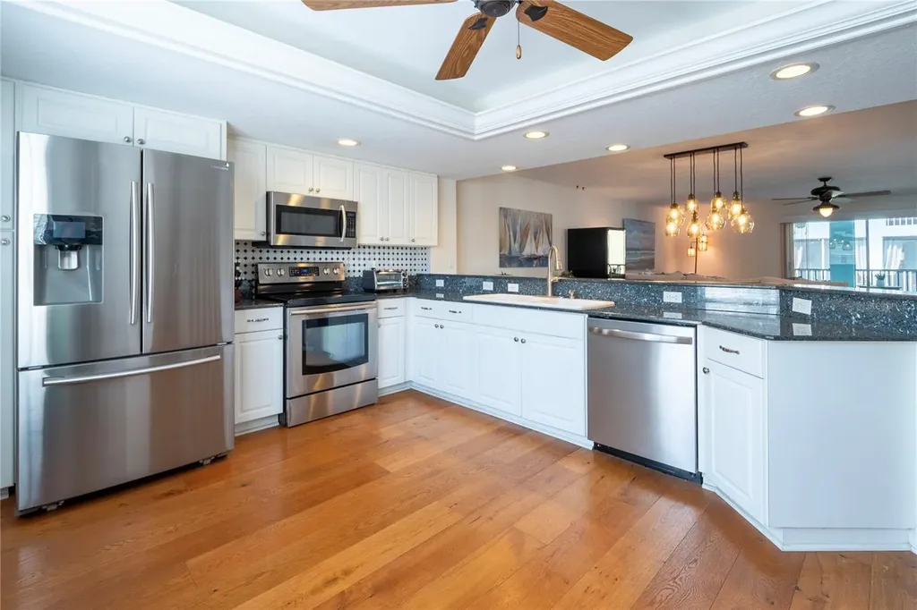 1101 Pinellas Bayway S Tierra Verde FL 33715