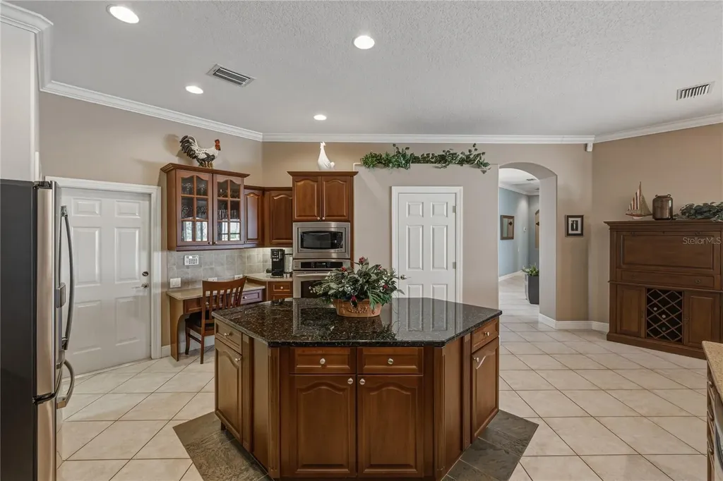 33909 Americana Avenue Dade City FL 33525