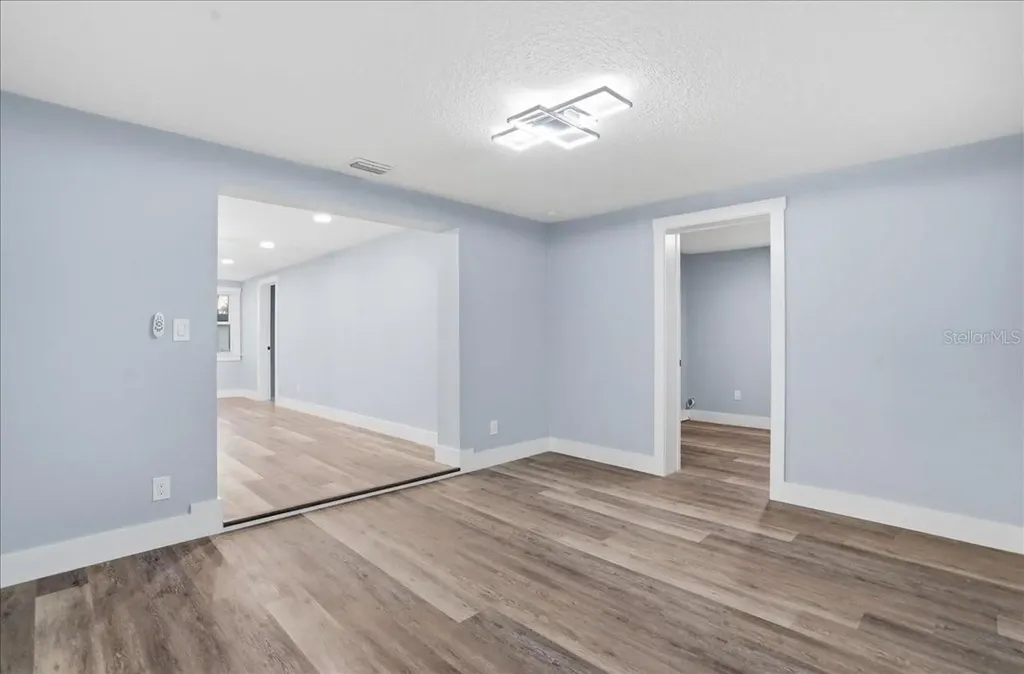 5721 65th Avenue N Pinellas Park FL 33781