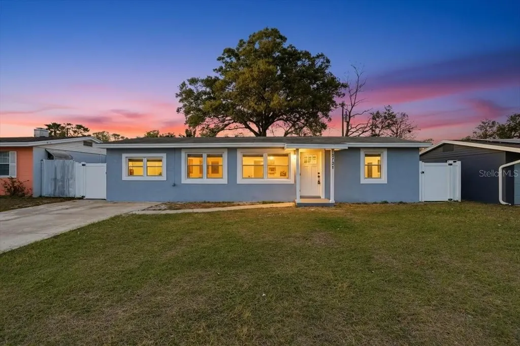 5721 65th Avenue N Pinellas Park FL 33781