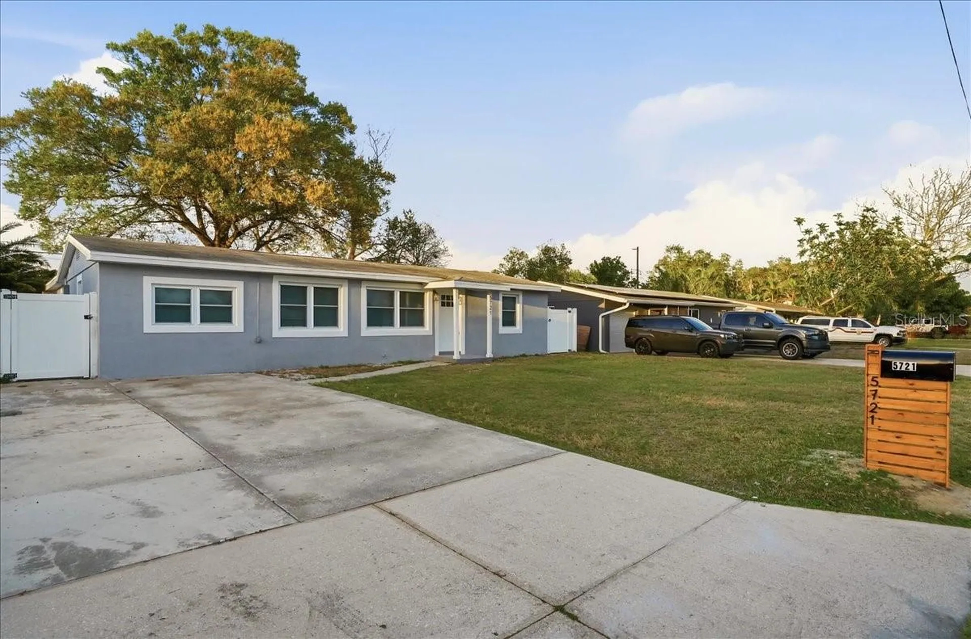 5721 65th Avenue N Pinellas Park FL 33781
