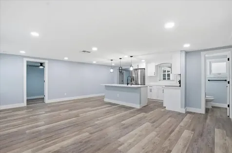 5721 65th Avenue N Pinellas Park FL 33781