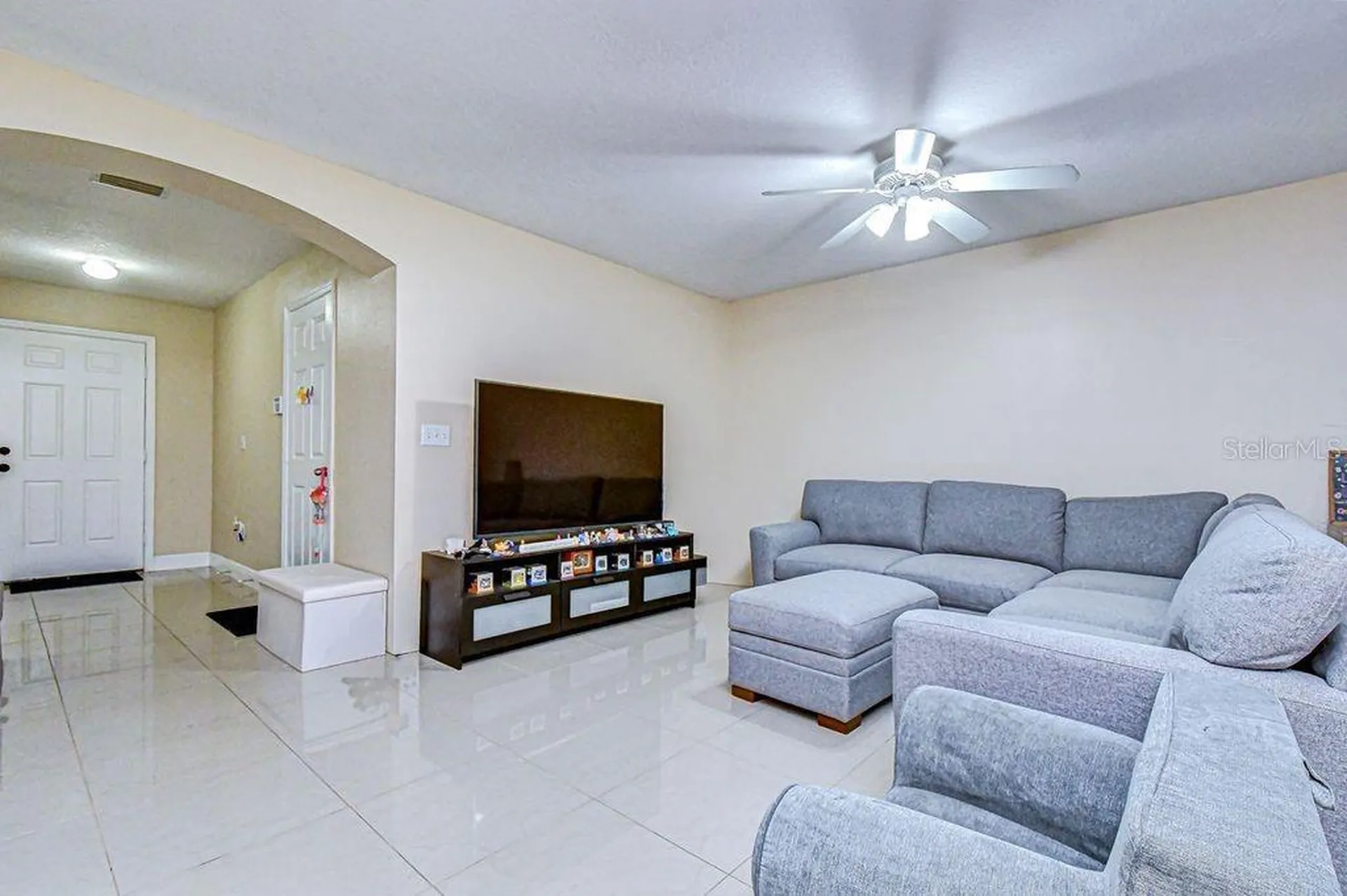 2609 Oleander Lakes Drive Brandon FL 33511