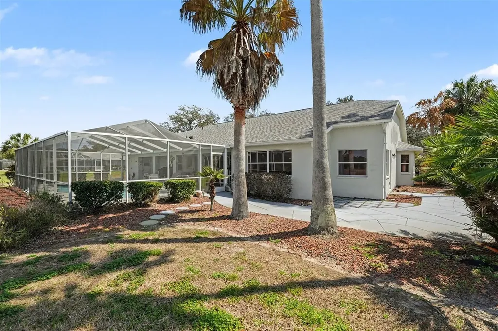 11009 Woodland Waters Boulevard Weeki Wachee FL 34613