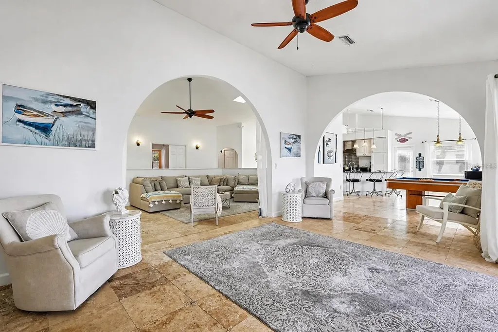 11009 Woodland Waters Boulevard Weeki Wachee FL 34613