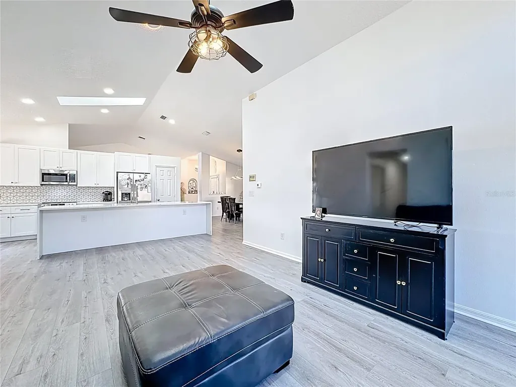 1125 Almond Tree Circle Orlando FL 32835