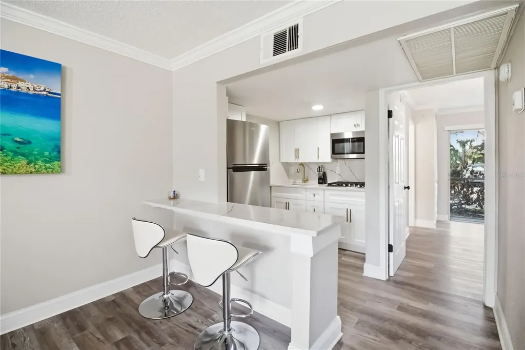 127 Oyster Bay Circle Altamonte Springs FL 32701