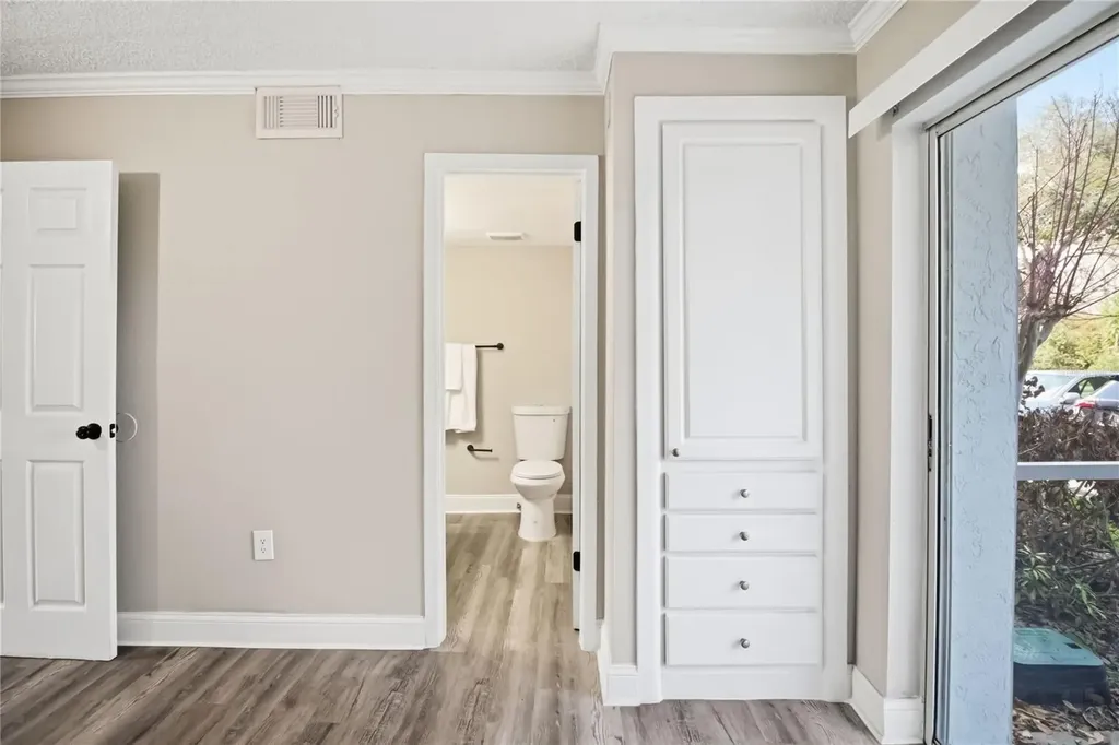 127 Oyster Bay Circle Altamonte Springs FL 32701