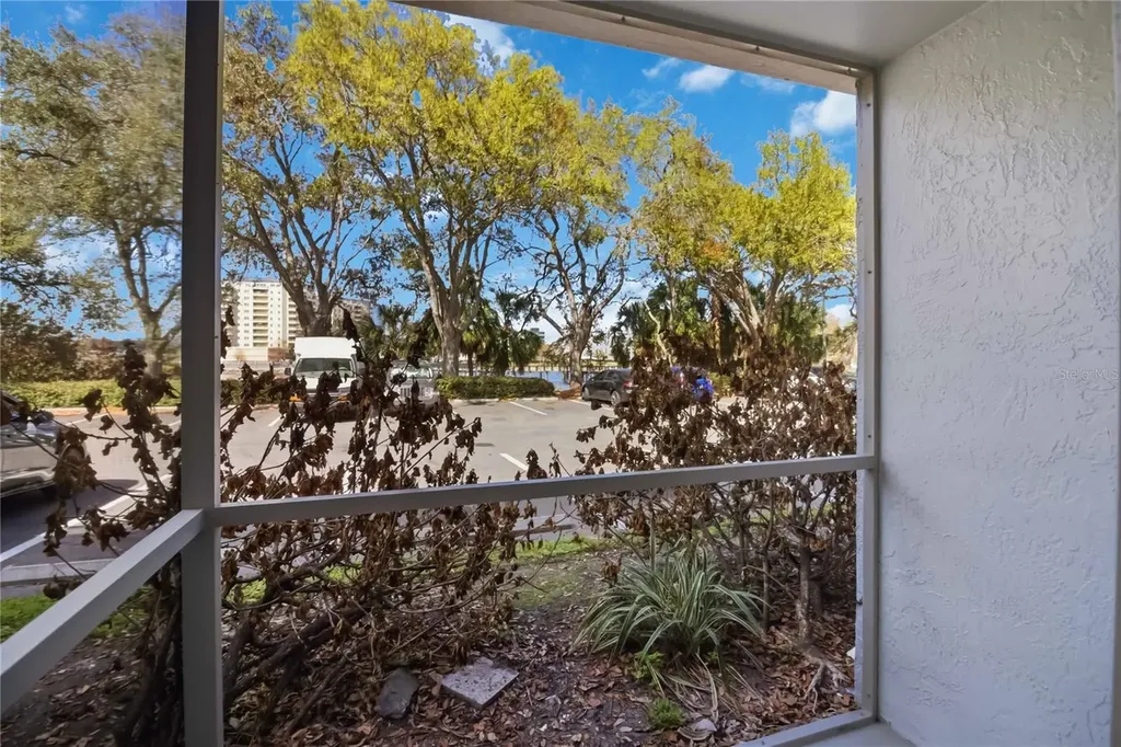 127 Oyster Bay Circle Altamonte Springs FL 32701