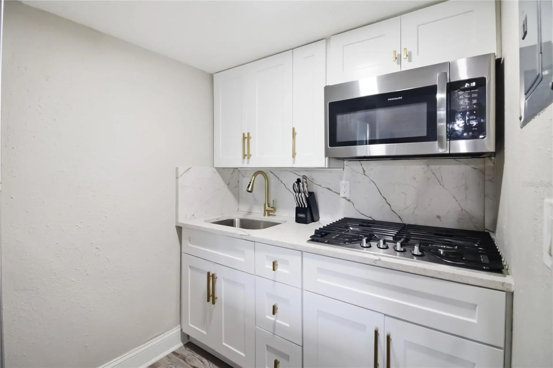 127 Oyster Bay Circle Altamonte Springs FL 32701