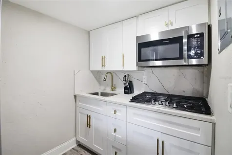 127 Oyster Bay Circle Altamonte Springs FL 32701