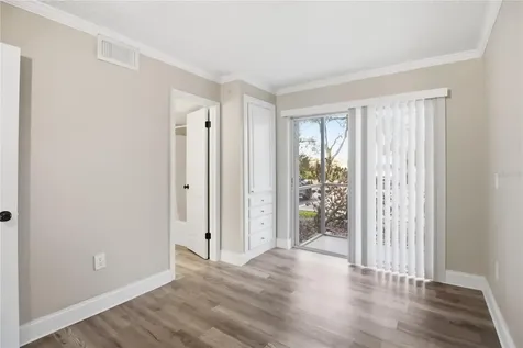 127 Oyster Bay Circle Altamonte Springs FL 32701