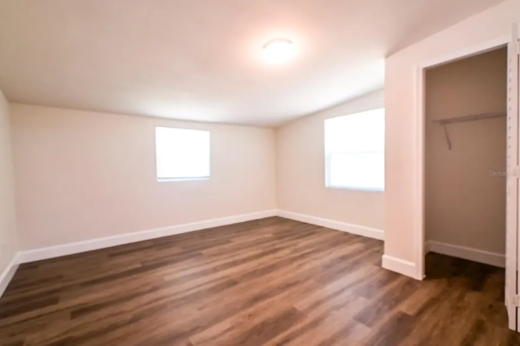 426 S Disston Avenue Tarpon Springs FL 34689
