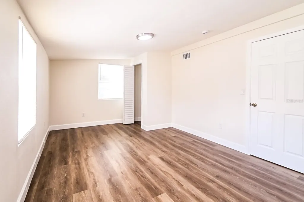 426 S Disston Avenue Tarpon Springs FL 34689