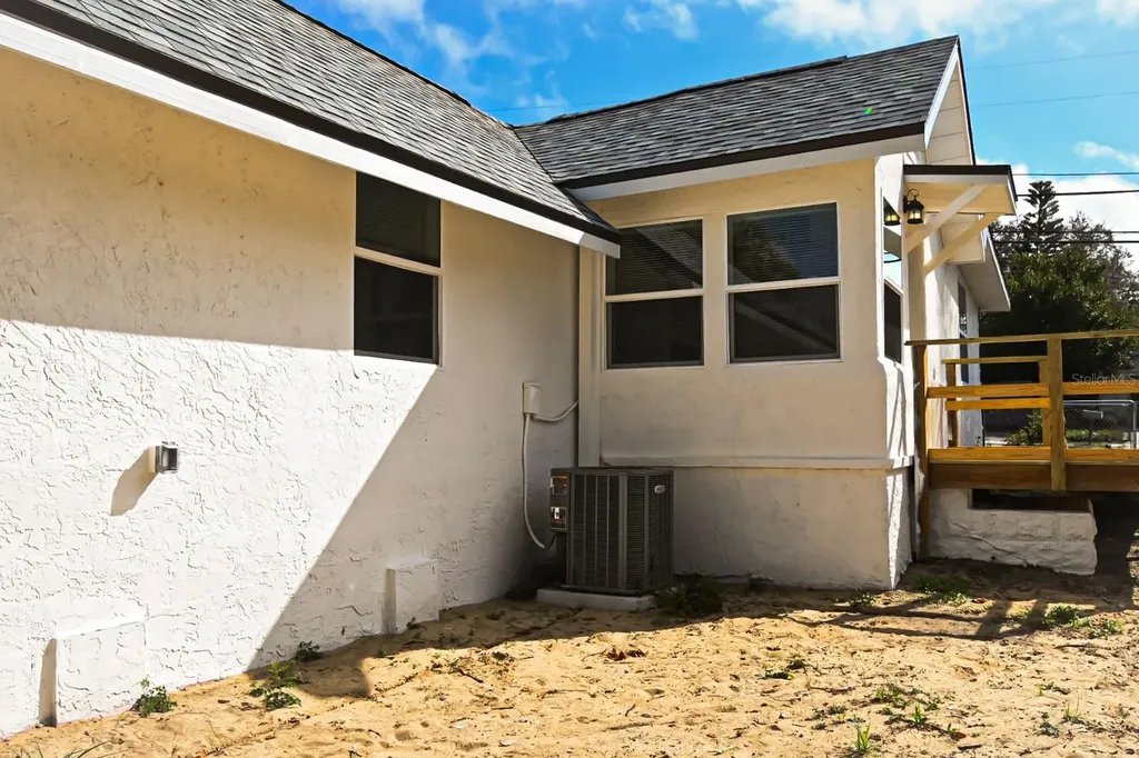 426 S Disston Avenue Tarpon Springs FL 34689