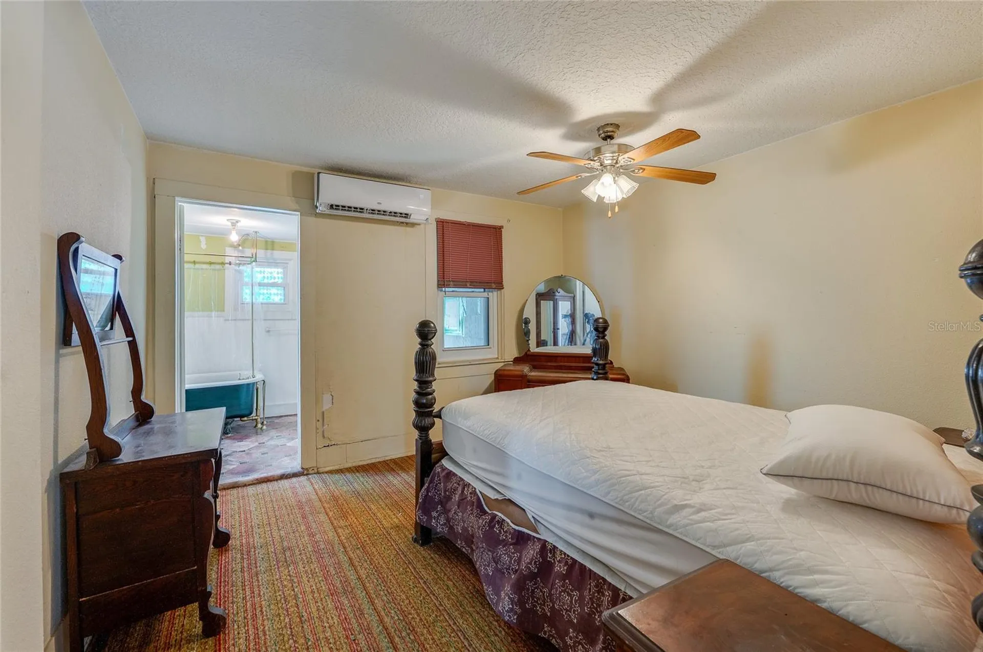 715 Neal Street New Smyrna Beach FL 32168