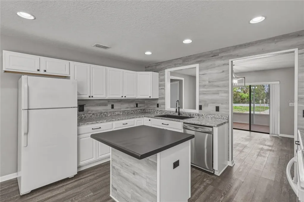 13416 Kent Bradley Street Dade City FL 33525