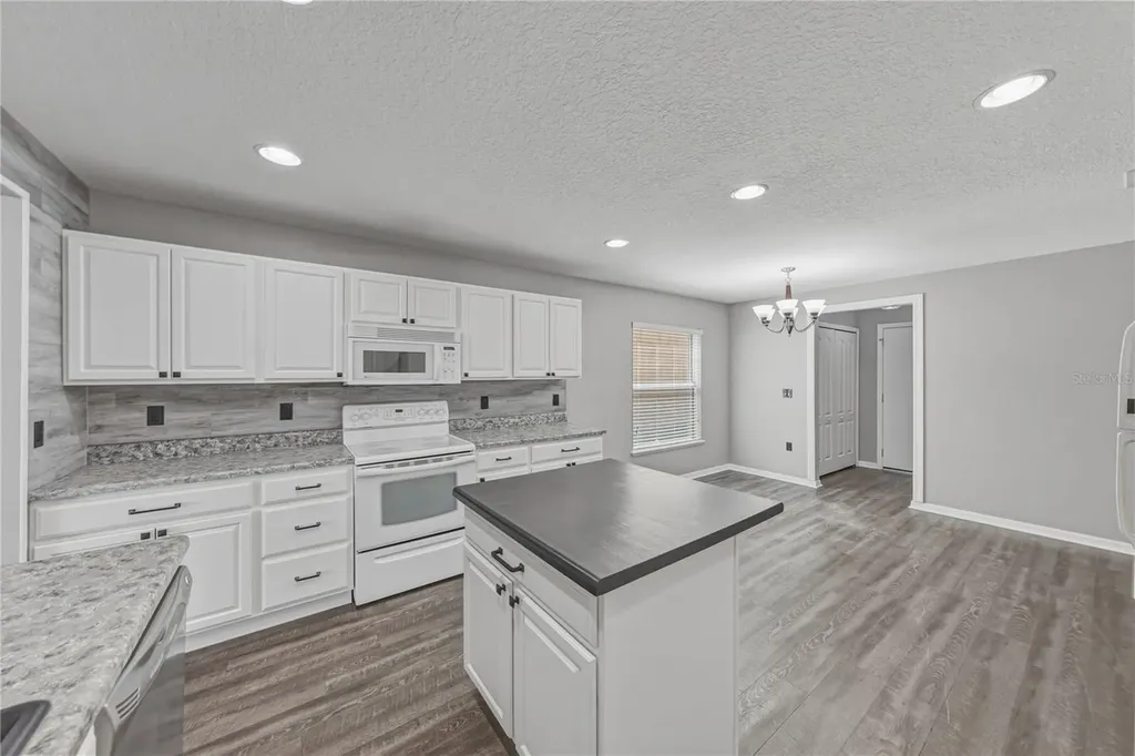 13416 Kent Bradley Street Dade City FL 33525