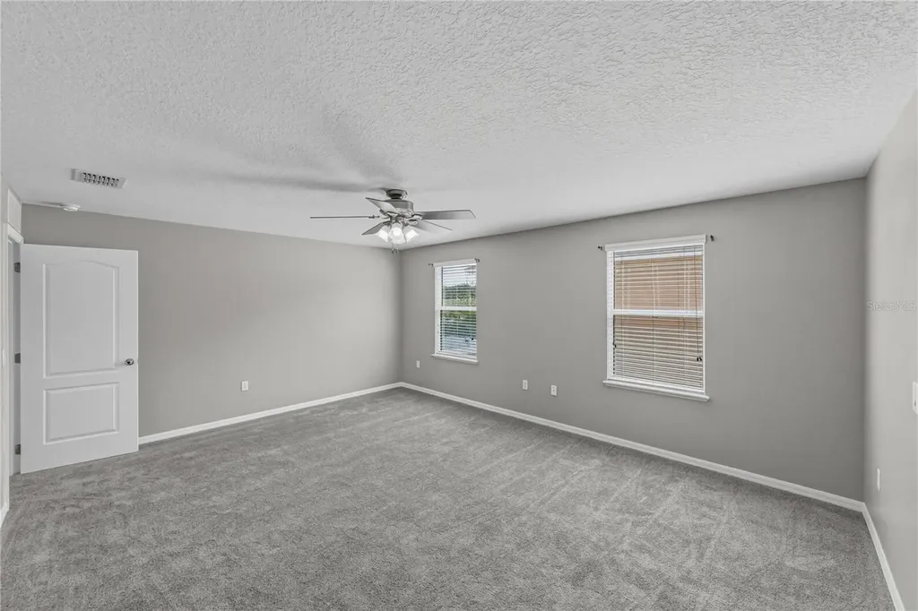 13416 Kent Bradley Street Dade City FL 33525