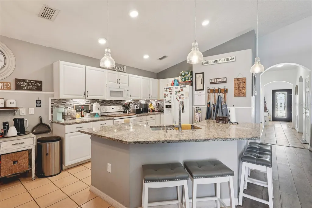 4774 Cumbrian Lakes Drive Kissimmee FL 34746