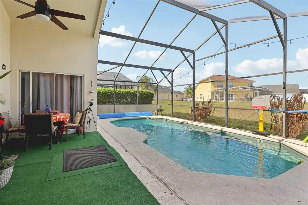 4774 Cumbrian Lakes Drive Kissimmee FL 34746