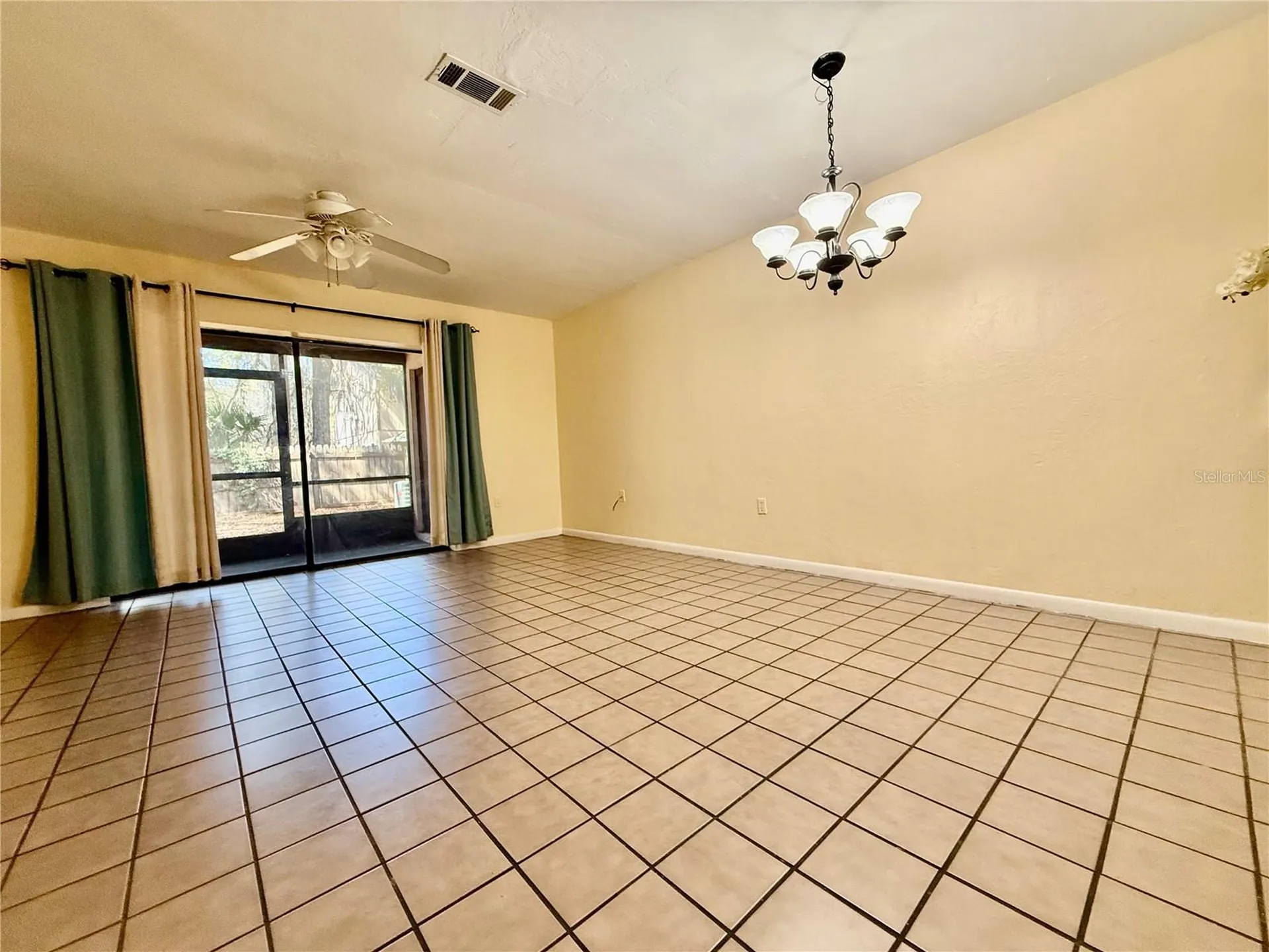 2735 SW 35th Place Gainesville FL 32608