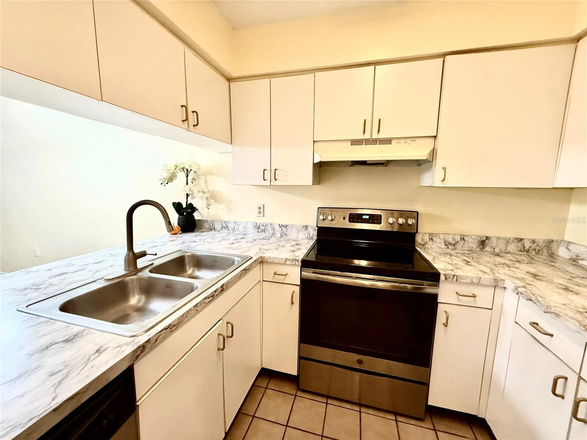 2735 SW 35th Place Gainesville FL 32608