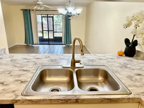 2735 SW 35th Place Gainesville FL 32608
