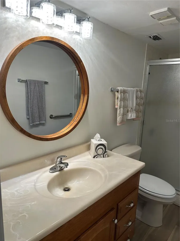 9433 Harbor Greens Way Seminole FL 33776