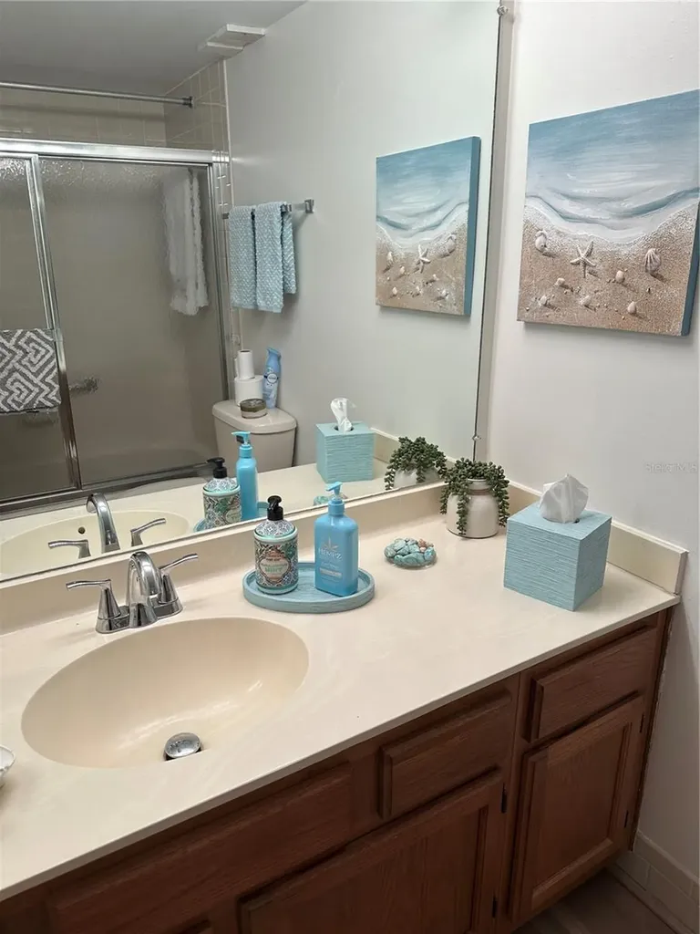 9433 Harbor Greens Way Seminole FL 33776