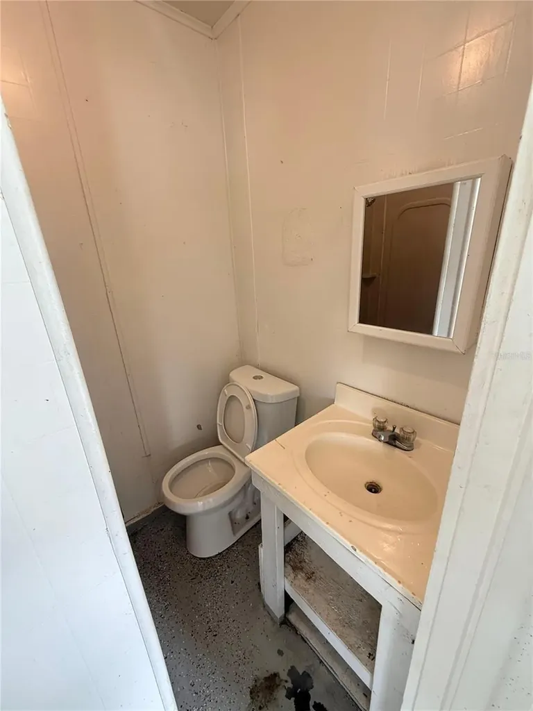 1949 E Duval Street Lake City FL 32055