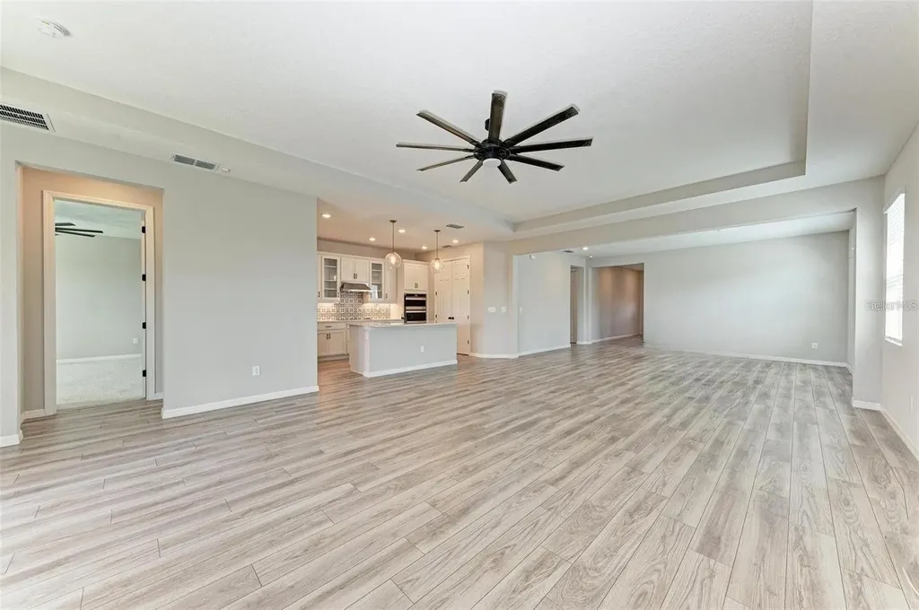 3519 74th Avenue Circle E Sarasota FL 34243