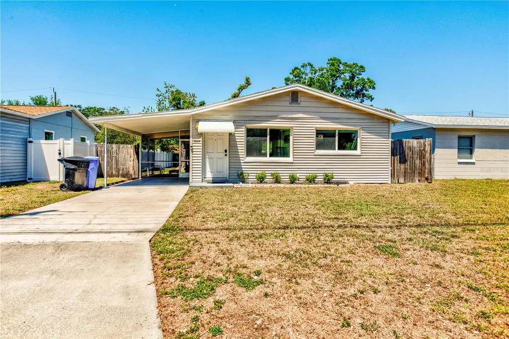 2639 28th Avenue N St Petersburg FL 33713