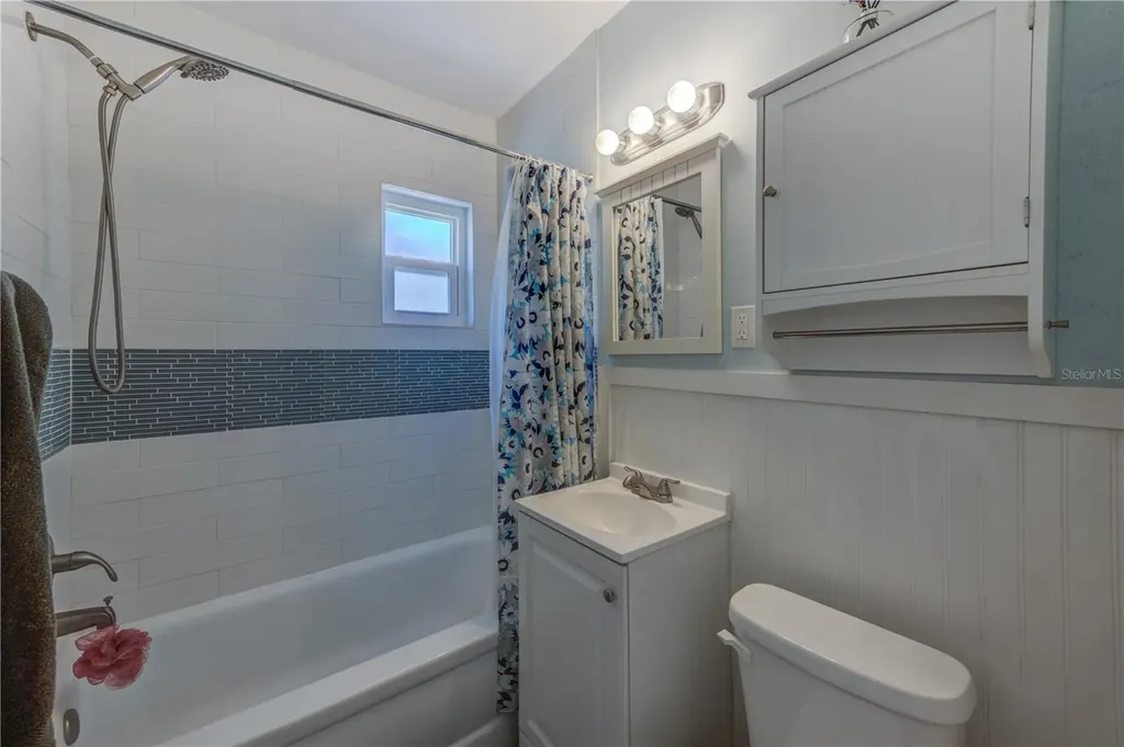 2639 28th Avenue N St Petersburg FL 33713