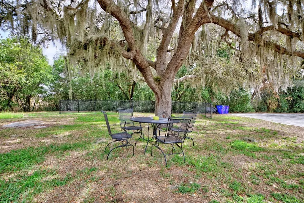 12360 Us-27 Sebring FL 33876
