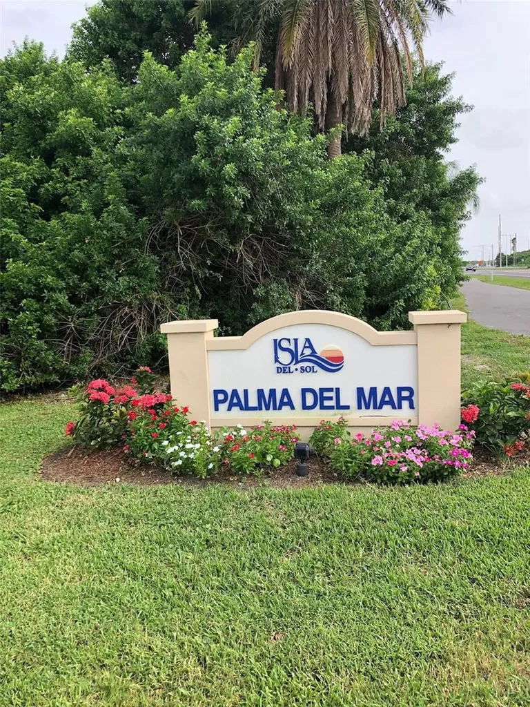 6322 Palma Del Mar Boulevard S St Petersburg FL 33715