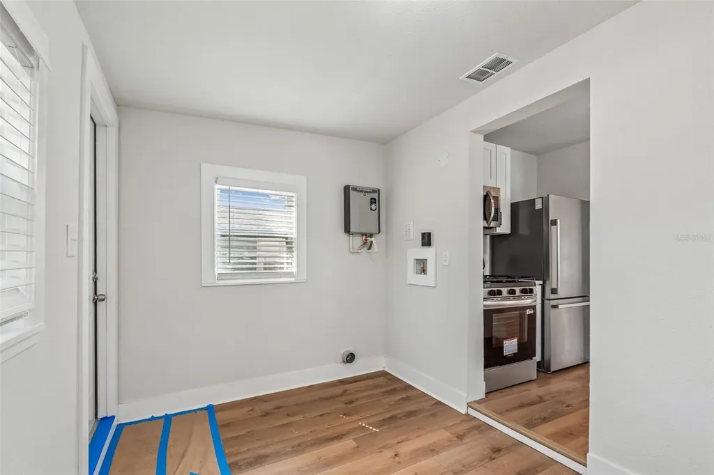1916 35th Street S St Petersburg FL 33711