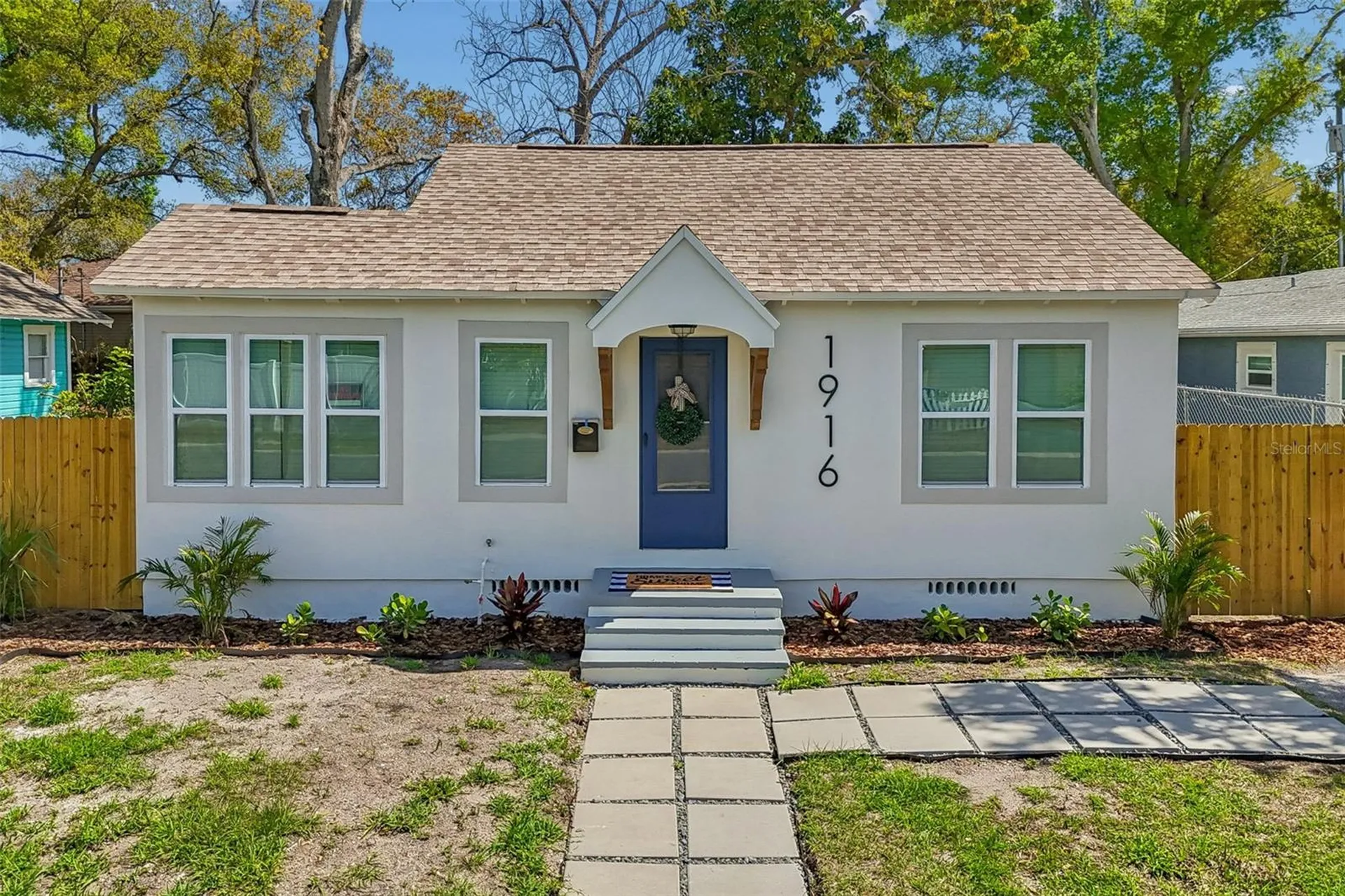 1916 35th Street S St Petersburg FL 33711