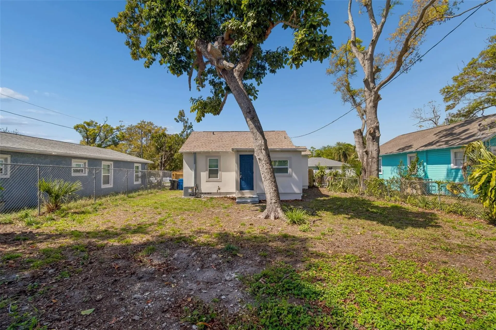 1916 35th Street S St Petersburg FL 33711