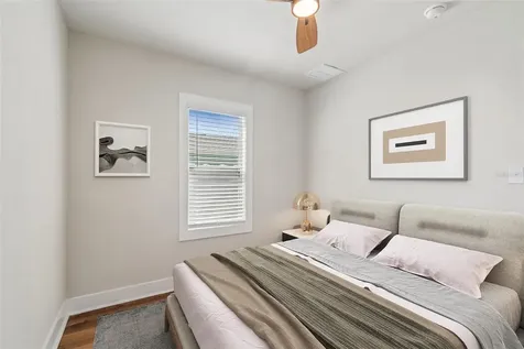 1916 35th Street S St Petersburg FL 33711