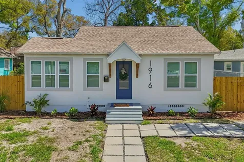 1916 35th Street S St Petersburg FL 33711
