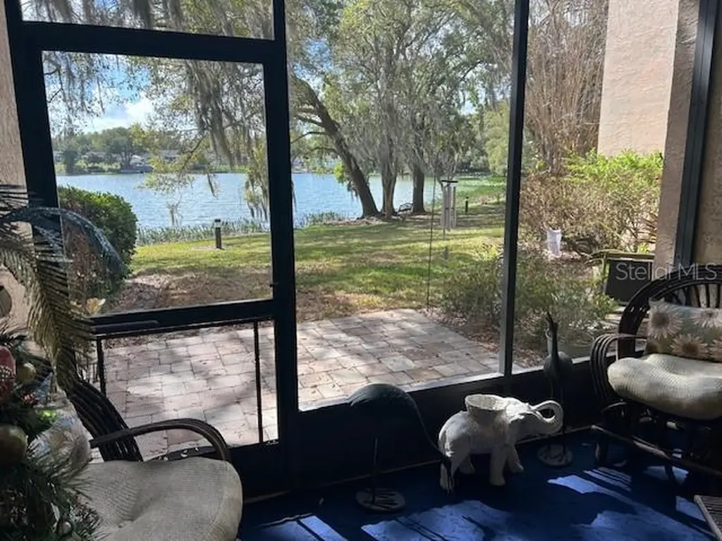 1308 Lake Willisara Circle Orlando FL 32806